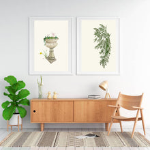 Load image into Gallery viewer, Garden Urn