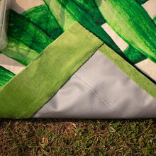 Load image into Gallery viewer, Greens Rug