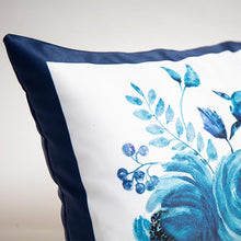 Load image into Gallery viewer, China Blue Center Cushion