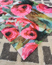 Load image into Gallery viewer, Mess Mat, Roses